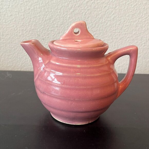 McCoy Pink Beehive Teapot // Small Individual Size // Vintage 1930s - Picture 1 of 7